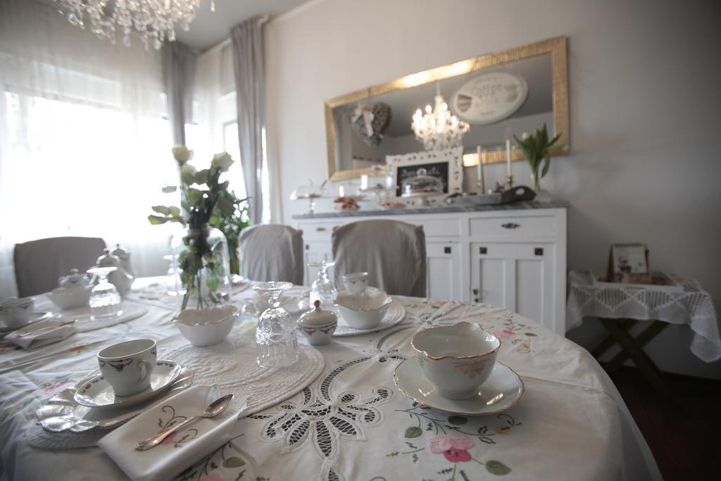 B&B La Casa Di Pamela Casciago Екстериор снимка